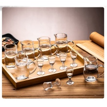 青苹果无铅加厚水晶玻璃白酒杯 二两杯分酒器高脚小酒杯2两刻度12件套装